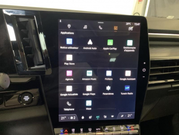 Photo 13 du bon plan RENAULT Austral 1.2 E-Tech full hybrid 200ch Iconic occasion à 33890 €
