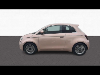 Photo 2 du bon plan FIAT 500 e 95ch Pack Confort MY23 occasion à 14990 €