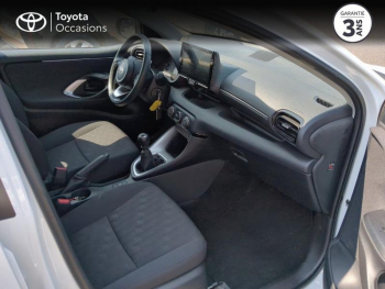 Photo 6 du bon plan TOYOTA Yaris 120 VVT-i Dynamic Business 5p MC24 occasion à 17990 €