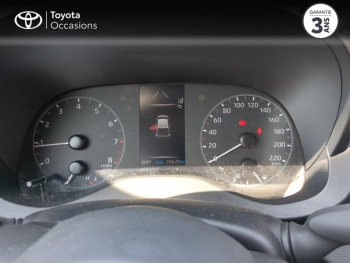 Photo 14 du bon plan TOYOTA Yaris 120 VVT-i Dynamic Business 5p MC24 occasion à 17990 €