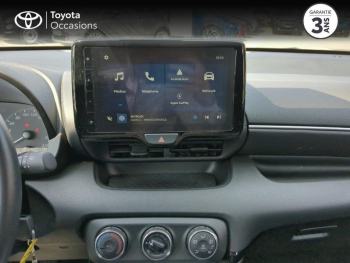 Photo 15 du bon plan TOYOTA Yaris 120 VVT-i Dynamic Business 5p MC24 occasion à 17990 €