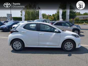 Photo 17 du bon plan TOYOTA Yaris 120 VVT-i Dynamic Business 5p MC24 occasion à 17990 €