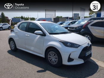 Photo 19 du bon plan TOYOTA Yaris 120 VVT-i Dynamic Business 5p MC24 occasion à 17990 €