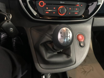 Photo 12 du bon plan RENAULT Kangoo 1.5 dCi 110ch energy Intens Euro6 occasion à 14990 €