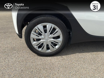 Photo 16 du bon plan TOYOTA Aygo X 1.0 VVT-i 72ch Dynamic occasion à 13990 €