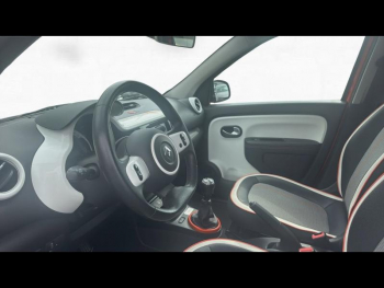 Photo 10 du bon plan RENAULT Twingo 1.0 SCe 65ch Vibes - 21MY occasion à 10790 €
