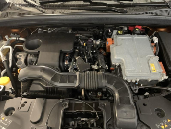 Photo 16 du bon plan RENAULT Captur 1.6 E-Tech hybride rechargeable 160ch Intens -21 occasion à 18490 €