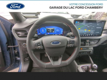 Photo 18 du bon plan FORD Focus 1.0 Flexifuel mHEV 125ch ST-Line Design occasion à 23490 €