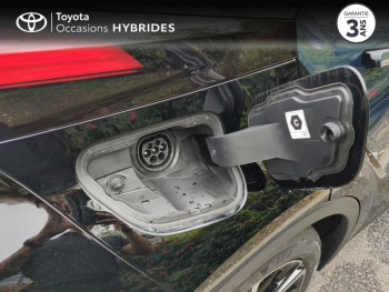 Photo 19 du bon plan TOYOTA C-HR 2.0 Hybride Rechargeable 225ch Collection Premiere NG23 occasion à 42850 €