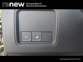 Photo 20 du bon plan DACIA Duster 1.0 ECO-G 100ch  Journey + 4x2 occasion à 18900 €