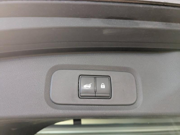 Photo 21 du bon plan NISSAN Qashqai e-POWER 190ch Tekna 2022 occasion à 30900 €