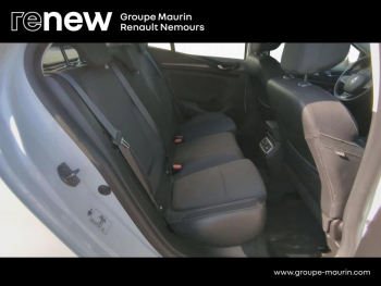 Photo 11 du bon plan RENAULT Megane 1.5 Blue dCi 115ch Evolution EDC occasion à 22990 €