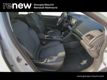 Photo 12 du bon plan RENAULT Megane 1.5 Blue dCi 115ch Evolution EDC occasion à 22990 €