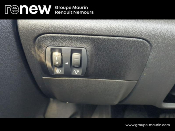 Photo 19 du bon plan RENAULT Megane 1.5 Blue dCi 115ch Evolution EDC occasion à 22990 €