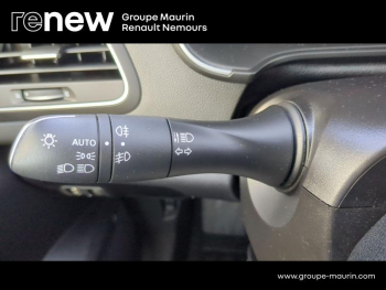 Photo 20 du bon plan RENAULT Megane 1.5 Blue dCi 115ch Evolution EDC occasion à 22990 €