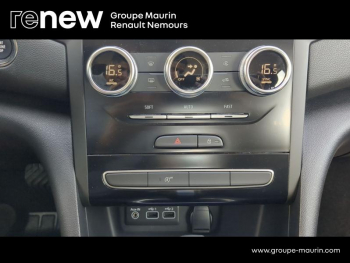 Photo 28 du bon plan RENAULT Megane 1.5 Blue dCi 115ch Evolution EDC occasion à 22990 €