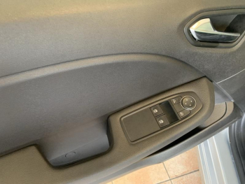 Photo 8 du bon plan RENAULT Clio 1.5 Blue dCi 100ch auto Ã©cole occasion à 12990 €