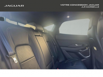 Photo 15 du bon plan JAGUAR E-Pace P300e PHEV R-Dynamic SE BVA AWD occasion à 42990 €