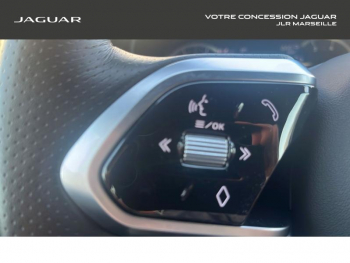 Photo 20 du bon plan JAGUAR E-Pace P300e PHEV R-Dynamic SE BVA AWD occasion à 42990 €