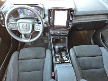 Photo 4 du bon plan VOLVO XC40 B3 163ch Ultimate DCT 7 occasion à 35990 €