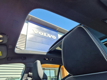 Photo 26 du bon plan VOLVO XC40 B3 163ch Ultimate DCT 7 occasion à 35990 €