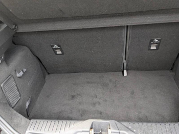 Photo 7 du bon plan FORD Fiesta 1.1 85ch Cool & Connect 5p Euro6.2 occasion à 11990 €