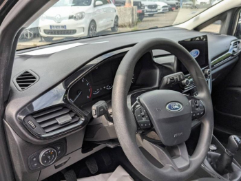 Photo 11 du bon plan FORD Fiesta 1.1 85ch Cool & Connect 5p Euro6.2 occasion à 11990 €