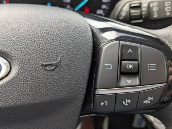 Photo 13 du bon plan FORD Fiesta 1.1 85ch Cool & Connect 5p Euro6.2 occasion à 11990 €