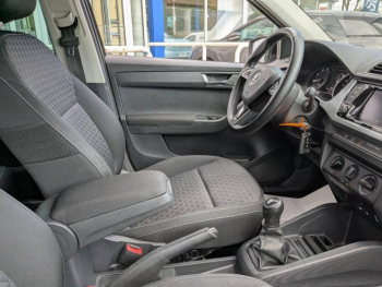 Photo 5 du bon plan SKODA Fabia 1.2 TSI 90ch Drive Greentec occasion à 10490 €