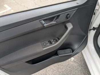 Photo 8 du bon plan SKODA Fabia 1.2 TSI 90ch Drive Greentec occasion à 10490 €