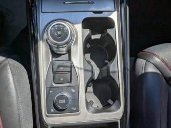 Photo 16 du bon plan FORD Explorer 3.0 EcoBoost 457ch Parallel PHEV ST-Line i-AWD BVA10 25cv occasion à 52990 €