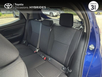 Photo 12 du bon plan TOYOTA Yaris 116h  Design 5p MY22 occasion à 18490 €