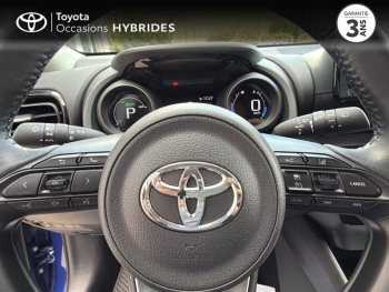 Photo 13 du bon plan TOYOTA Yaris 116h  Design 5p MY22 occasion à 18490 €