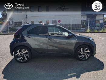 Photo 17 du bon plan TOYOTA Aygo X 1.0 VVT-i 72ch Collection occasion à 16990 €
