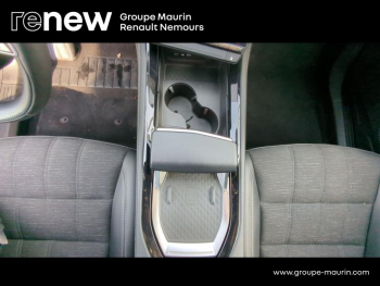 Photo 33 du bon plan RENAULT Austral 1.2 E-Tech full hybrid 200ch Iconic- 23 occasion à 32990 €