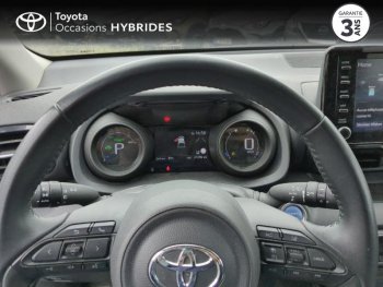 Photo 13 du bon plan TOYOTA Yaris 116h Design 5p MY22 occasion à 21490 €