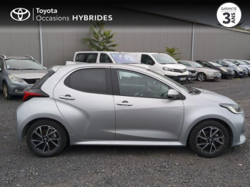 Photo 17 du bon plan TOYOTA Yaris 116h Design 5p MY22 occasion à 21490 €