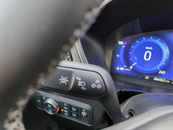 Photo 13 du bon plan FORD Kuga 2.5 Duratec 190ch FHEV E85 Vignale BVA occasion à 30100 €