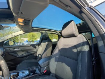 Photo 17 du bon plan NISSAN Qashqai e-POWER 190ch N-Connecta 2022 occasion à 25490 €