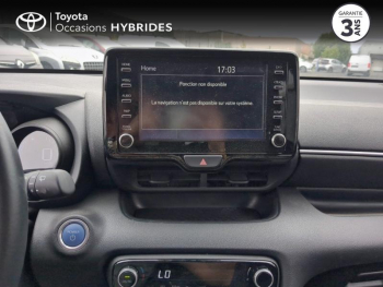 Photo 15 du bon plan TOYOTA Yaris 116h Design 5p MY22 occasion à 21490 €