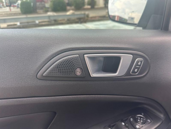 Photo 10 du bon plan FORD EcoSport 1.0 EcoBoost 125ch ST-Line Euro6.2 occasion à 12490 €