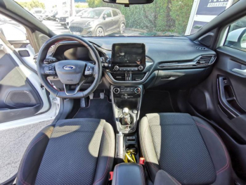 Photo 16 du bon plan FORD Puma 1.0 Flexifuel 125ch S&S mHEV ST-Line occasion à 19990 €
