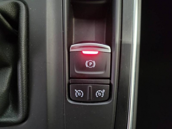 Photo 10 du bon plan RENAULT Scenic 1.7 Blue dCi 150ch Intens occasion à 14990 €
