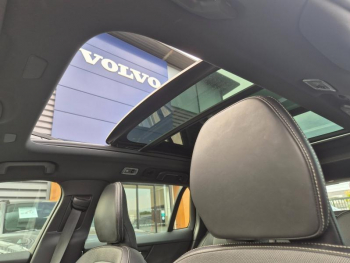 Photo 15 du bon plan VOLVO V60 T6 AWD 253 + 87ch R-Design Geartronic occasion à 33490 €