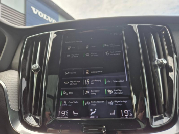 Photo 22 du bon plan VOLVO V60 T6 AWD 253 + 87ch R-Design Geartronic occasion à 33490 €