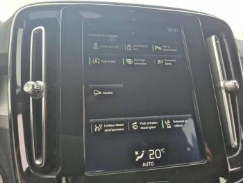 Photo 16 du bon plan VOLVO XC40 D3 AdBlue 150ch Business Geartronic 8 occasion à 25990 €