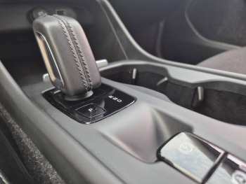Photo 23 du bon plan VOLVO XC40 D3 AdBlue 150ch Business Geartronic 8 occasion à 25990 €