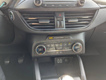 Photo 14 du bon plan FORD Focus 1.0 EcoBoost 125ch ST-Line occasion à 17890 €