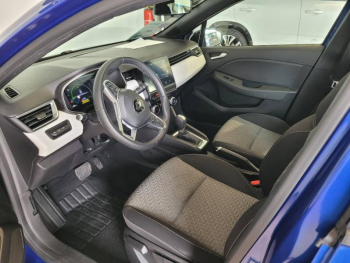 Photo 4 du bon plan RENAULT Clio 1.6 E-Tech 140ch Limited -21 occasion à 15490 €