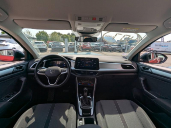 Photo 22 du bon plan VOLKSWAGEN T-Roc 1.5 TSI EVO 150ch Life Plus DSG7 occasion à 27490 €